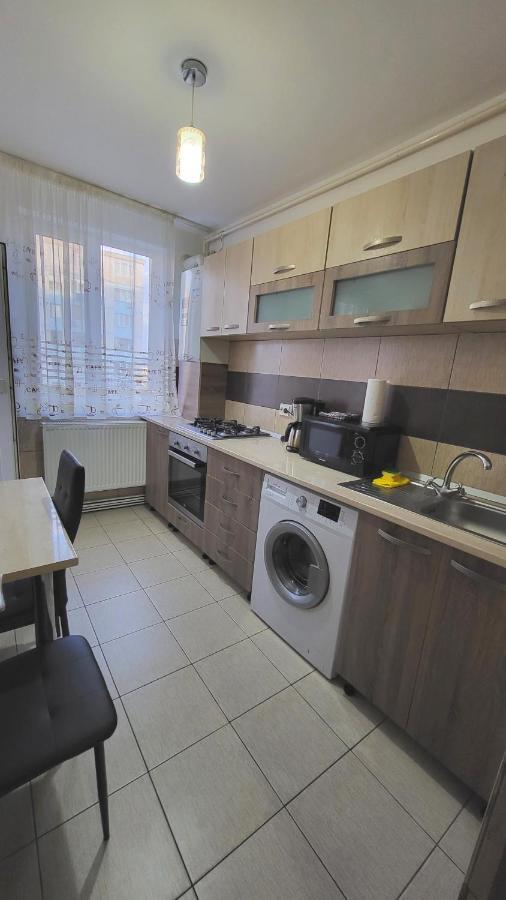 Apartament Navi Onesti Exterior foto